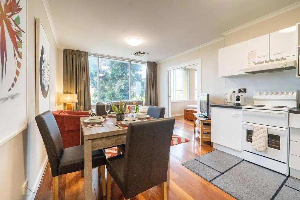 Quaint Auchenflower 1B1B Apt W Parking Close To Uq - Af304 Brisbane 0*,  Australia